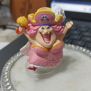 One Piece Charlotte Linlin Mini Figure Anime Action Figures Big Mom Anime Collec